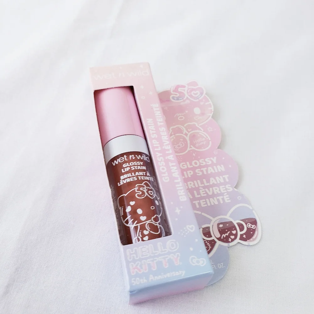 Hello Kitty 50th Anniversary Wet N Wild GLOSSY LIP STAIN So Dreamy Shine